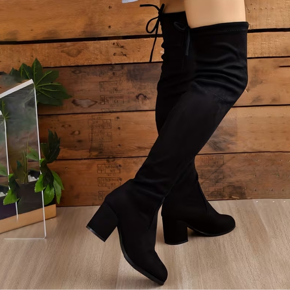 Mid-Heel Long Boots Slip-On Design